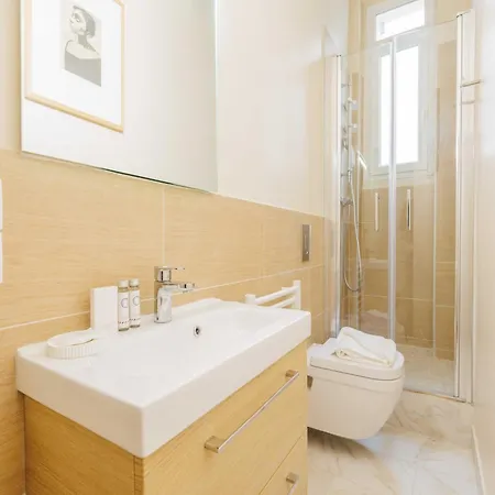 Appartement Superb 2bdr 4p - Palais Royal Parijs
